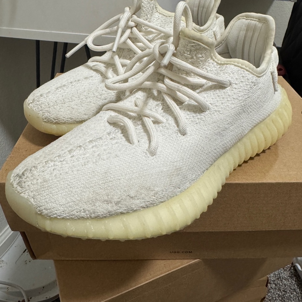 Yeezy cream white Knit Sneakers